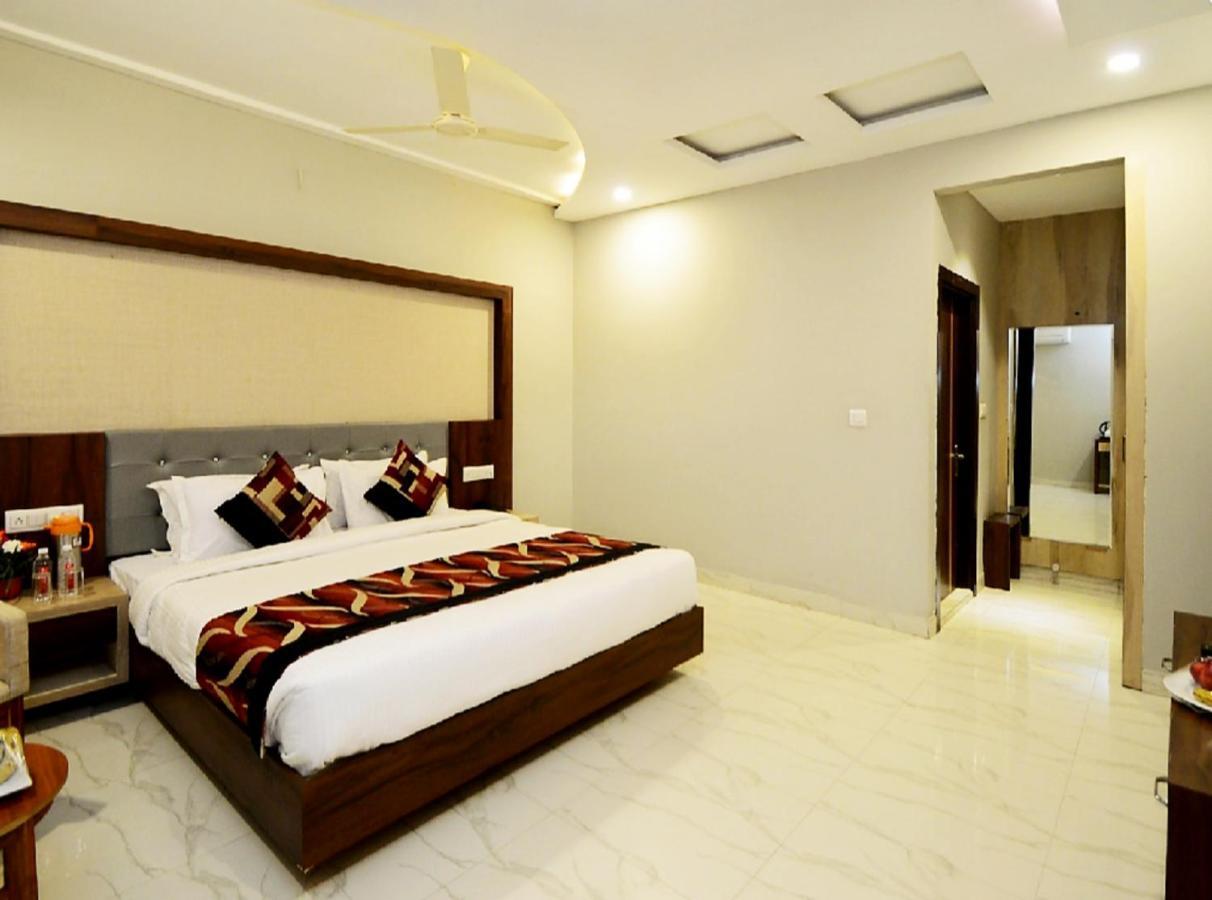 Hotel Hill Vista Удайпур Екстериор снимка