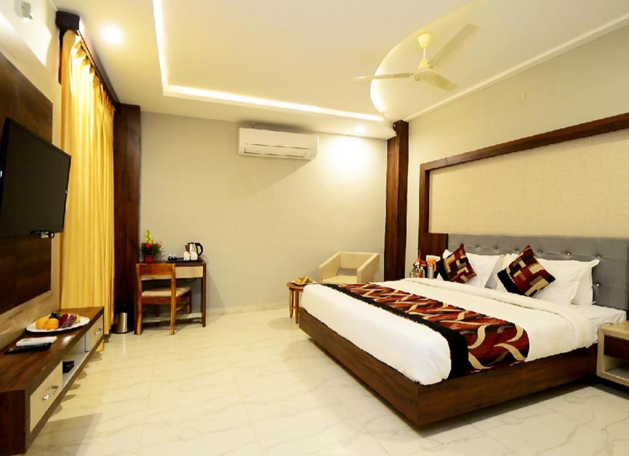 Hotel Hill Vista Удайпур Екстериор снимка
